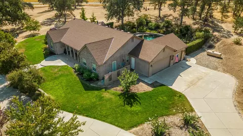 35303 Quail Oak Rd, Auberry, CA 93602