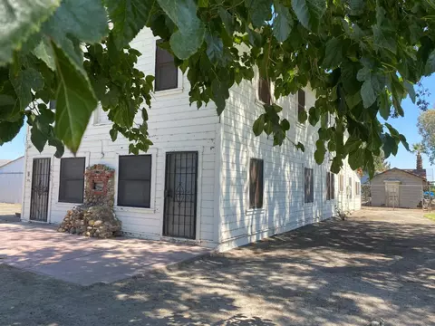 5992 Juanche Ave, Tranquillity, CA 93668