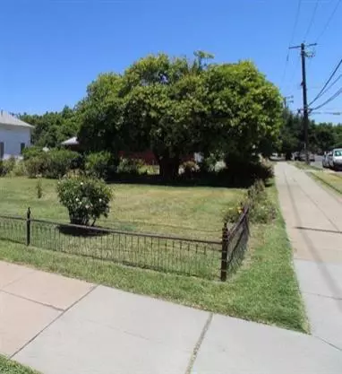 201 N A St, Madera, CA 93638