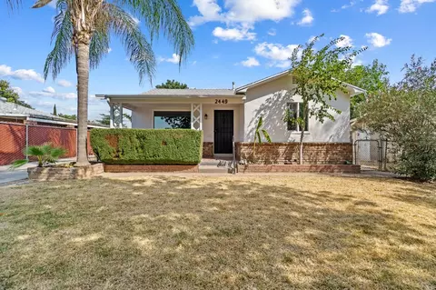 2449 S Woodrow Ave, Fresno, CA 93725