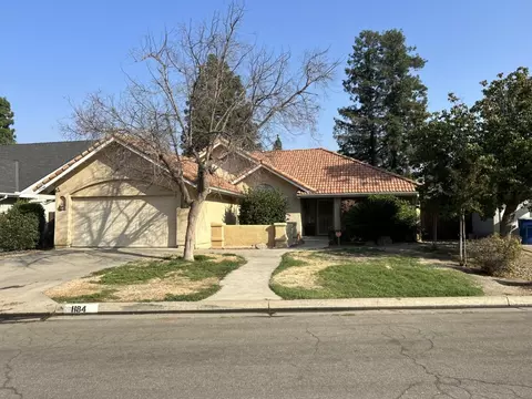 1184 E Richmond Ave, Fresno, CA 93720