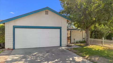 2632 N Selland Ave, Fresno, CA 93722