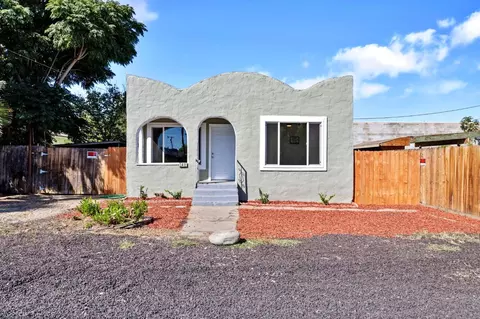 140 Dorothy St, Coalinga, CA 93210