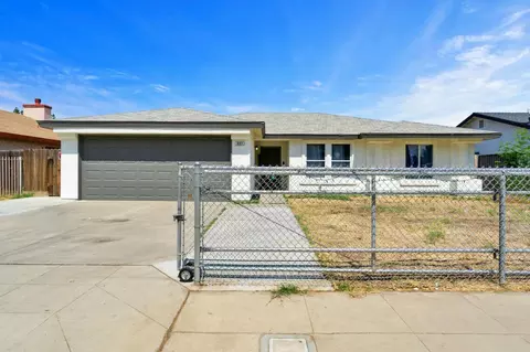 997 E Jolson Ave, Fresno, CA 93706