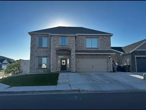 1541 N State St, Fresno, CA 93722