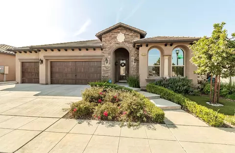 6149 E Terrace Ave, Fresno, CA 93727