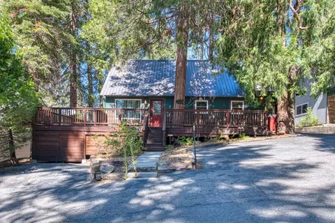 44378 Hillcrest Ave, Shaver Lake, CA 93664
