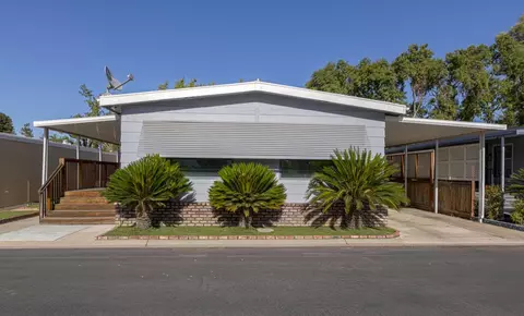 2706 W Ashlan Ave #42, Fresno, CA 93705