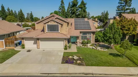 2575 Dennis Ave, Clovis, CA 93611