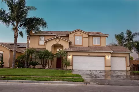 16080 W Brian Ave, Kerman, CA 93630
