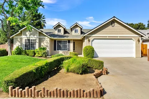 5693 N Cleo Ave, Fresno, CA 93722