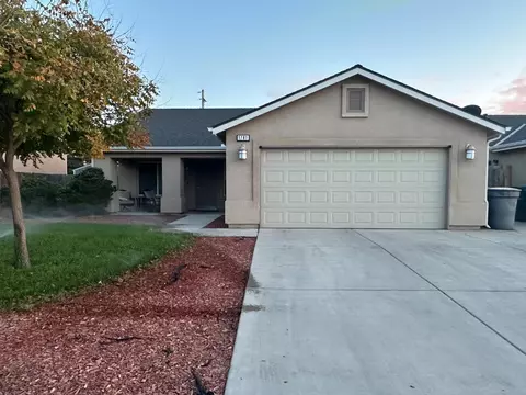 1781 Diamond Ave, Sanger, CA 93657 photo 1