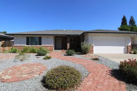 6644 N Fresno St, Fresno, CA 93710