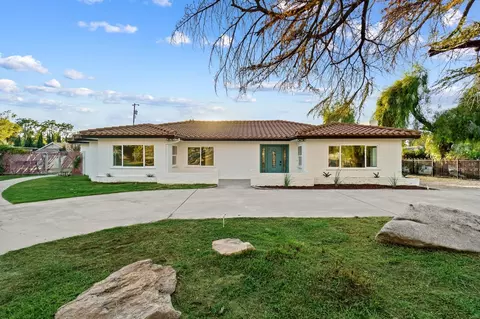 4487 N Thorne Ave, Fresno, CA 93704
