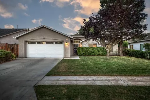6532 N Cornelia Ave, Fresno, CA 93722