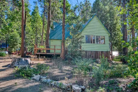 41977 N Aspen Rd, Shaver Lake, CA 93664