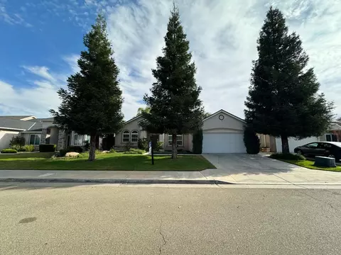 3104 N Filbert Ave, Fresno, CA 93727