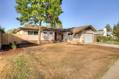 1758 E Menlo Ave, Fresno, CA 93710