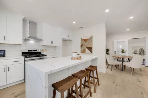 1653 W W Brk, Orange, CA 92703