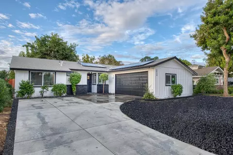 3934 E Ashlan Ave, Fresno, CA 93726