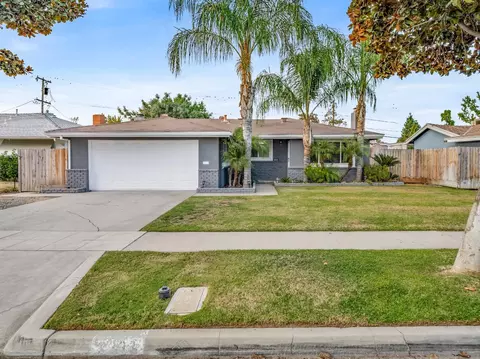 2333 E Austin Way, Fresno, CA 93726