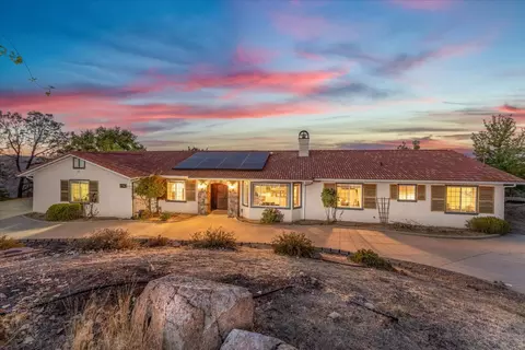 41187 Lilley Mountain Dr, Coarsegold, CA 93614