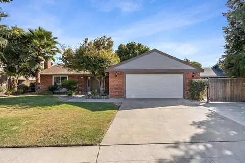 3187 E Menlo Ave, Fresno, CA 93710