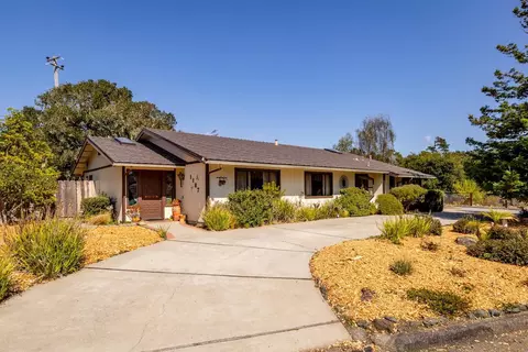1187 Hartford St, Cambria, CA 93428
