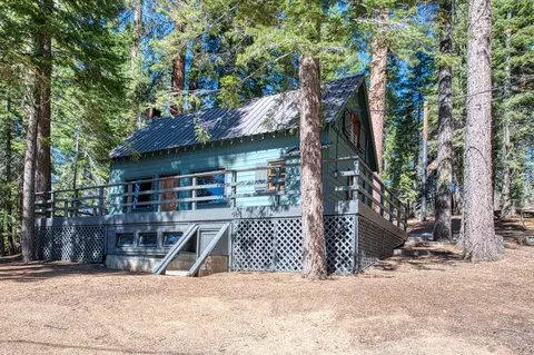 61049 Bear Paw Ln # 79, Huntington Lake, CA 93634