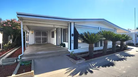 1701 Dinuba Ave #73, Selma, CA 93662