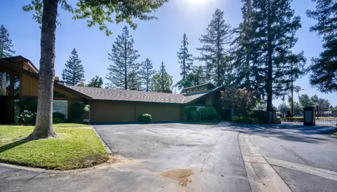 6300 N Palm #102, Fresno, CA 93704