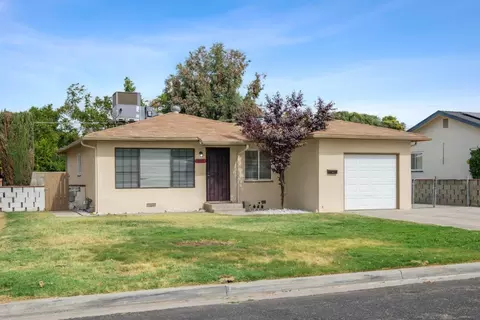 503 Beverly Dr, Clovis, CA 93612