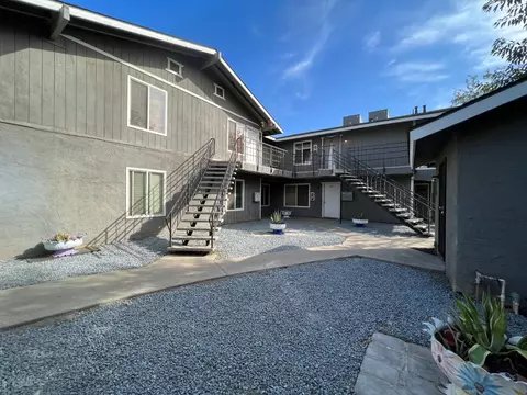 2246 E White Ave, Fresno, CA 93701