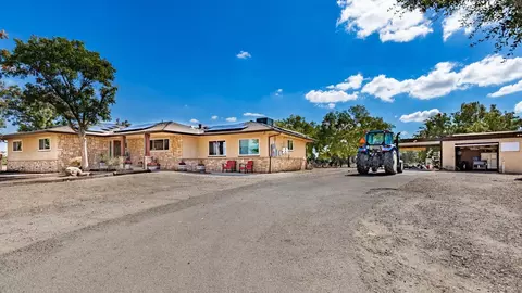 10577 E Herndon Ave, Clovis, CA 93619 photo 1