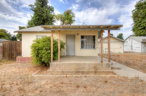 1117 N Crystal Ave, Fresno, CA 93728