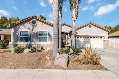 5715 E Belgravia Ave, Fresno, CA 93727