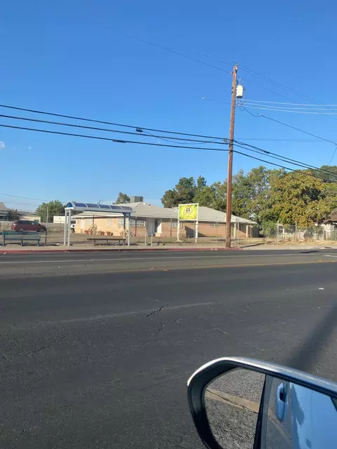 3915 E Olive Ave, Fresno, CA 93702 photo 1