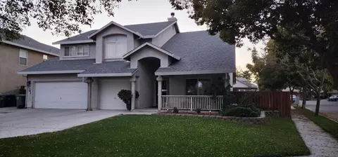 1701 Humboldt Ct, Los Banos, CA 93635