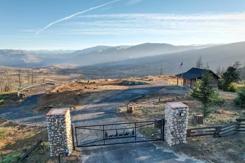 43953 Auberry Rd, Auberry, CA 93602