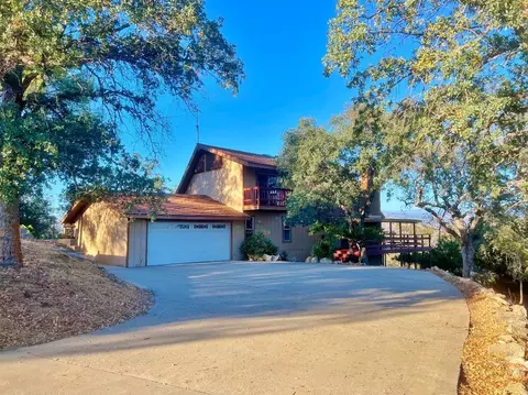 41434 Lilley Mountain Dr, Coarsegold, CA 93614