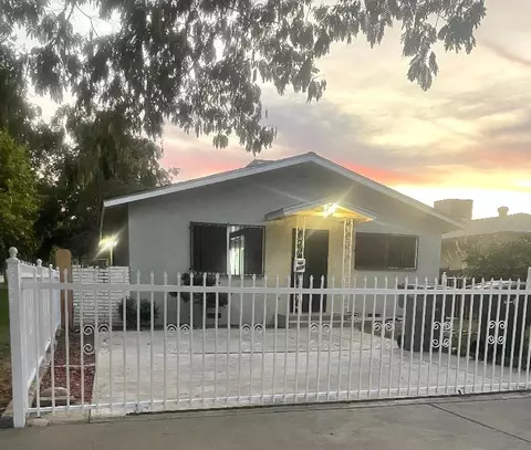 609 A St, Fresno, CA 93706