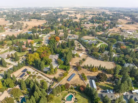 5361 San Jacinto Ave, Clovis, CA 93619