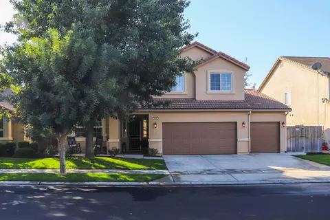 624 Serena Ave, Clovis, CA 93619