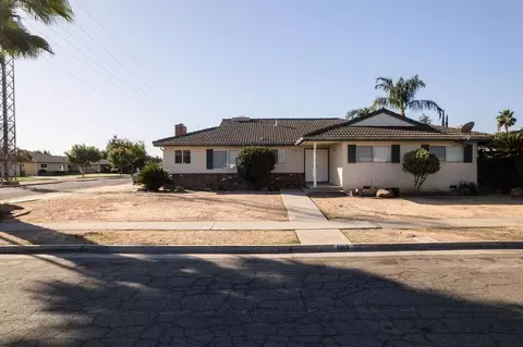 1183 E Wathen Ave, Fresno, CA 93710