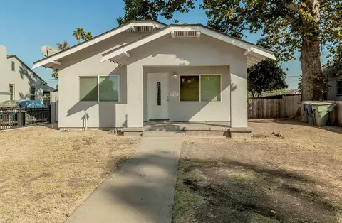 4573 E Nevada Ave, Fresno, CA 93702