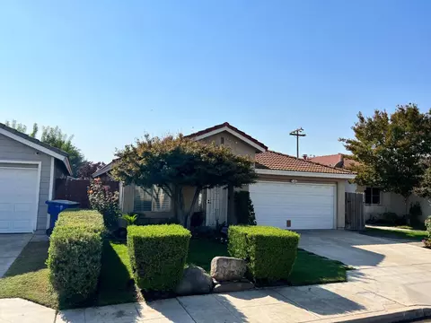 4353 W Weldon Ave, Fresno, CA 93722