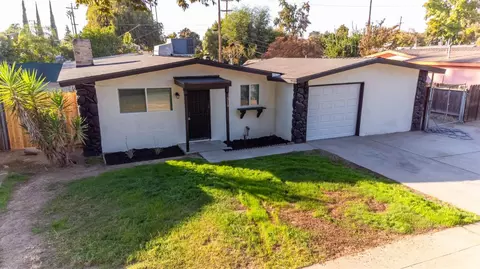1319 N Bailey Ave, Fresno, CA 93727