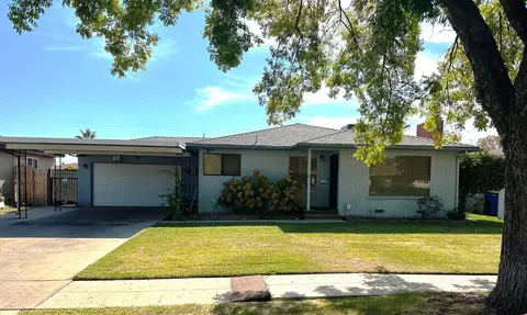 3944 E Cortland Ave, Fresno, CA 93726