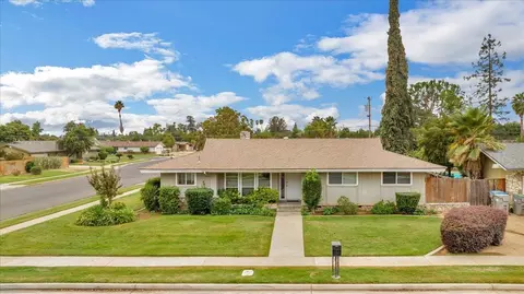 673 W Escalon Ave, Fresno, CA 93704
