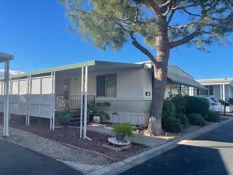 221 W Herndon Ave #218, Fresno, CA 93650